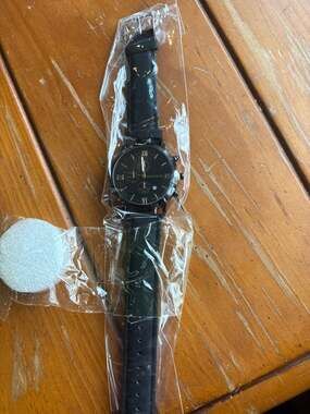 Geneva Men's Black Quartz Fashion Watch with Date Display and Roman Numerals